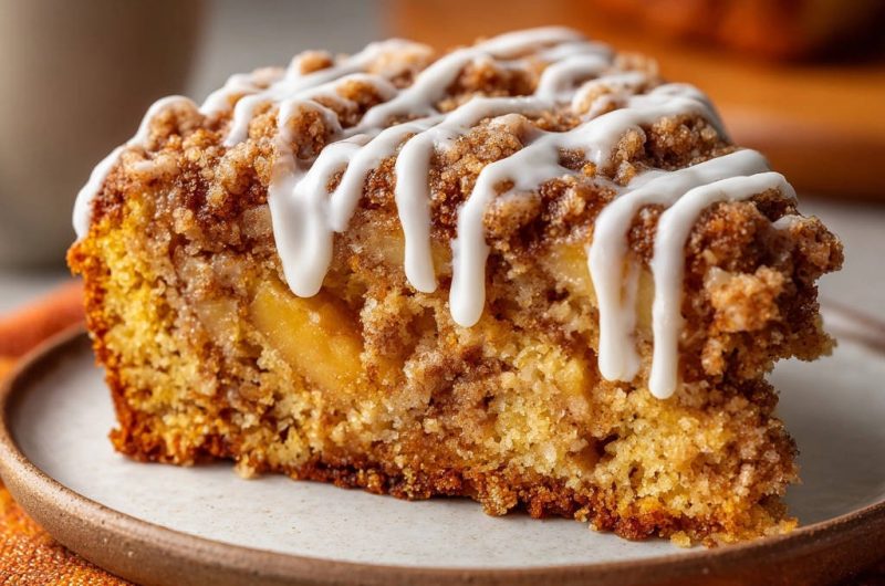 Apfel-Streuselkuchen mit Zimtglasur