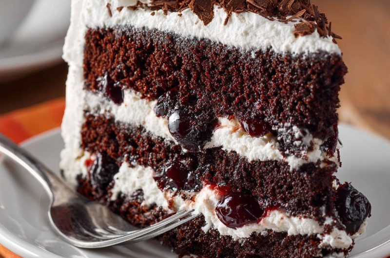 Saftige Schwarzwälder Kirschtorte