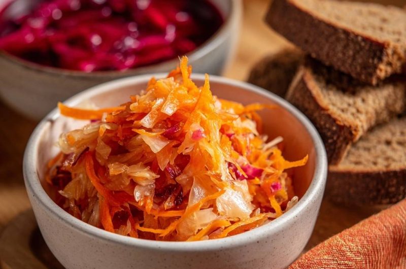 Knackiger Rote-Bete-Krautsalat (Nie wieder matschiger Kohl!)