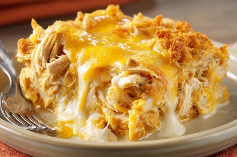 Knuspriger Hähnchen-Käse-Auflauf