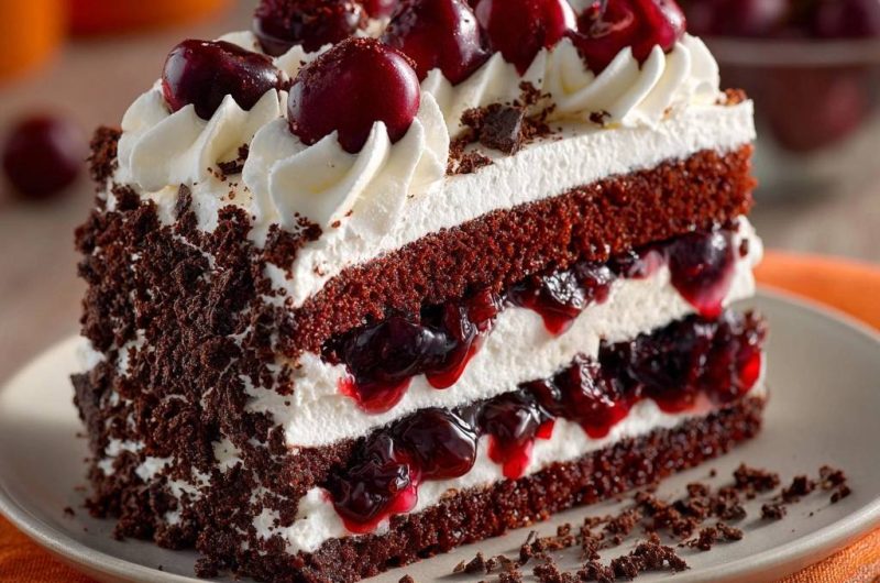 Schwarzwälder Kirschtorte – Nie wieder matschige Böden!