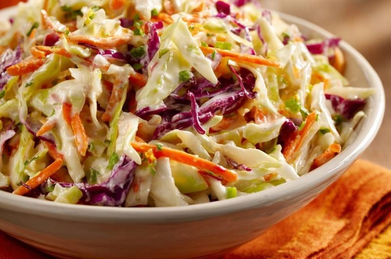 Perfekter Cremiger Coleslaw (Keine wässrige Sauce mehr!)