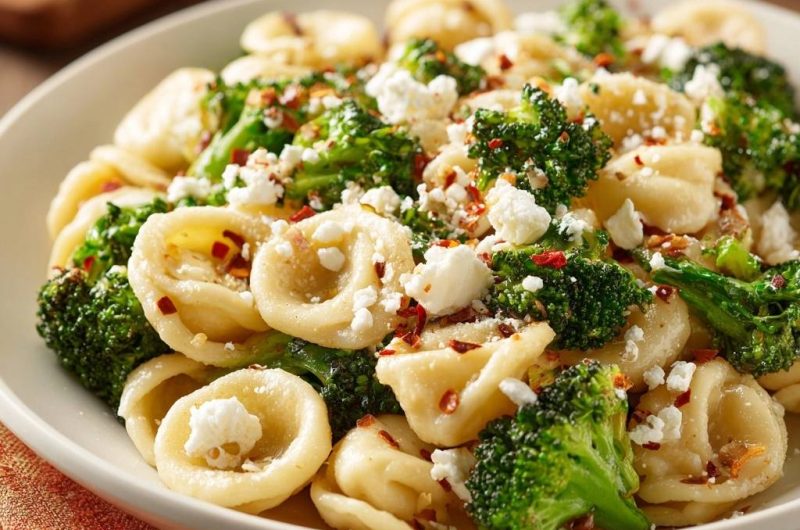Orecchiette mit Brokkoli und Feta