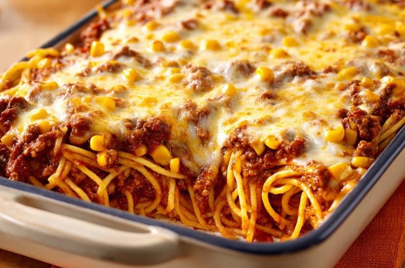 Spaghetti-Hack-Mais-Auflauf (Nie wieder matschige Nudeln!)