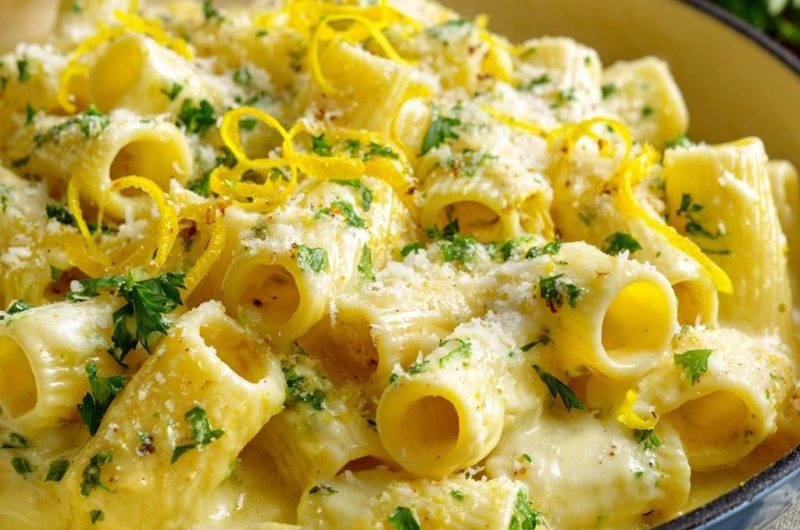 Cremige Zitronen-Rigatoni